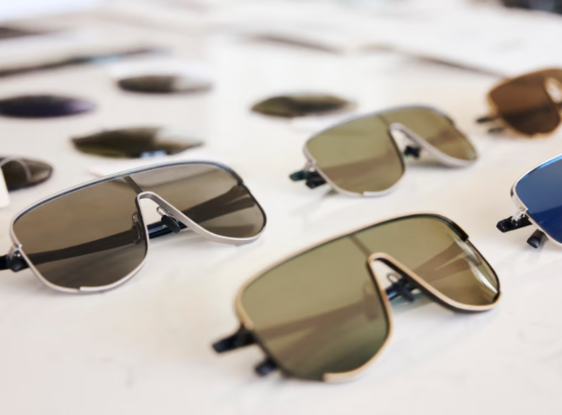 Porsche frames: sleek, light and durable